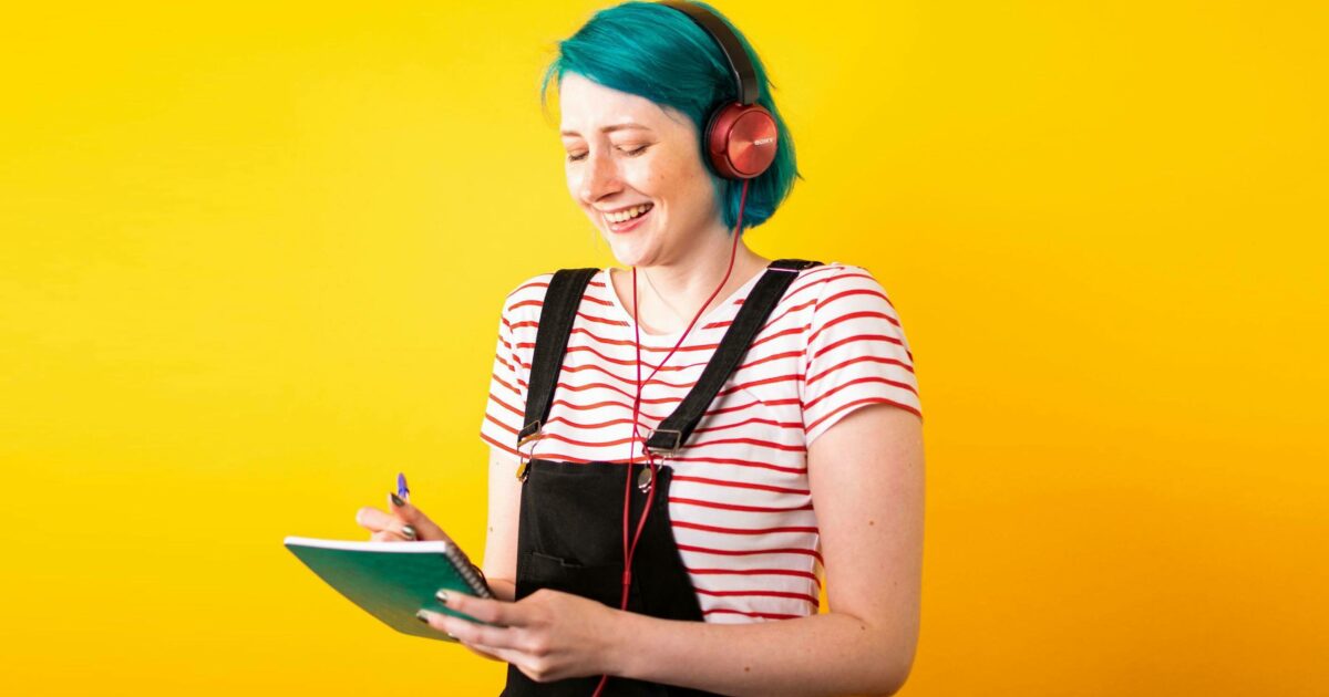 50 Podcast Ideas You Should Try (With Examples) 50 Podcast Ideas You Should Try (With Examples)
