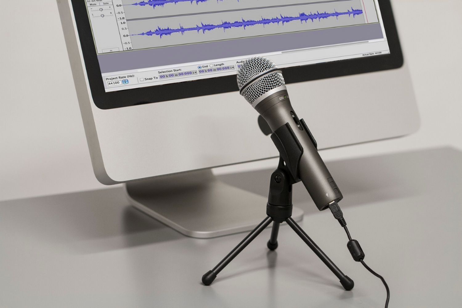 Samson Q2U Review  Is This (Still) the Best Microphone for Podcasters?